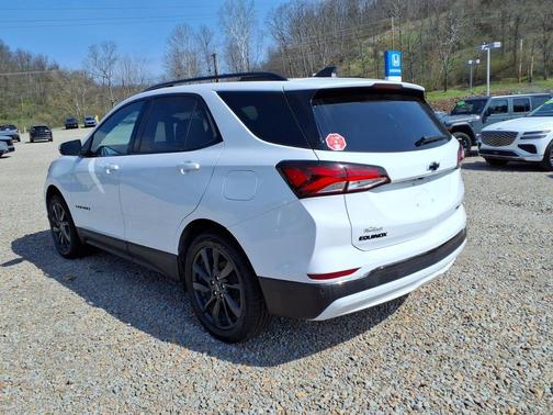 Summit White 2023 Chevrolet Equinox AWD RS