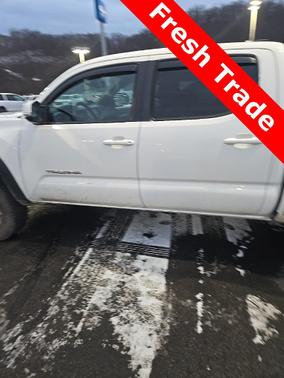 2021 Toyota Tacoma TRD Off-Road