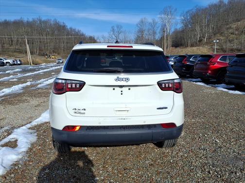 2017 Jeep New Compass Latitude