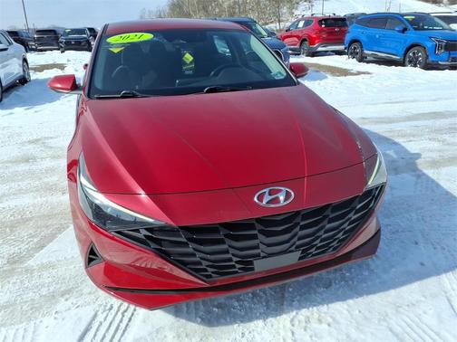 2021 Hyundai ELANTRA SEL