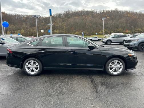 2025 Honda Accord LX 1.5T