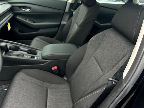 2025 Honda Accord LX 1.5T