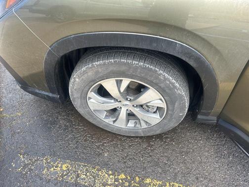 Green Metallic 2024 Subaru Ascent Premium 7-Passenger