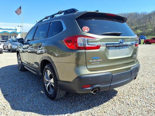 Green Metallic 2024 Subaru Ascent Premium 7-Passenger