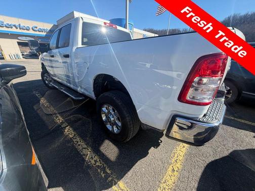 2024 RAM 2500 Big Horn Crew Cab 4x4 6'4' Box