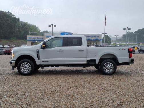 Avalanche 2026 Ford F-250 Lariat