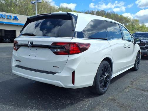 Platinum White Pearl 2026 Honda Odyssey Sport-L