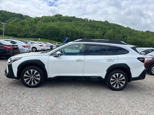 2024 Subaru Outback Touring XT
