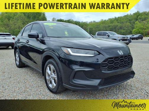 Crystal Black Pearl 2023 Honda HR-V LX