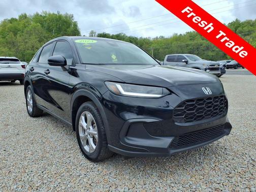 Crystal Black Pearl 2023 Honda HR-V LX
