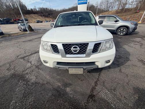 2017 Nissan Frontier SV