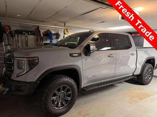 2024 GMC Sierra 1500 AT4X