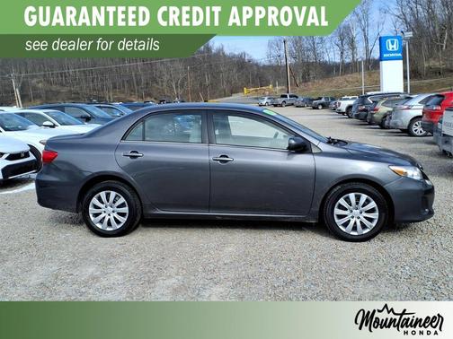 2013 Toyota Corolla LE