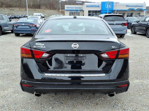 2021 Nissan Altima 2.5 SL