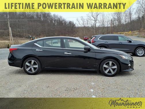 2021 Nissan Altima 2.5 SL