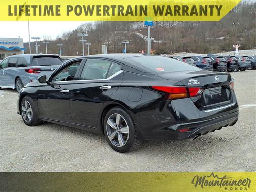 2021 Nissan Altima 2.5 SL