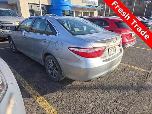 2017 Toyota Camry SE