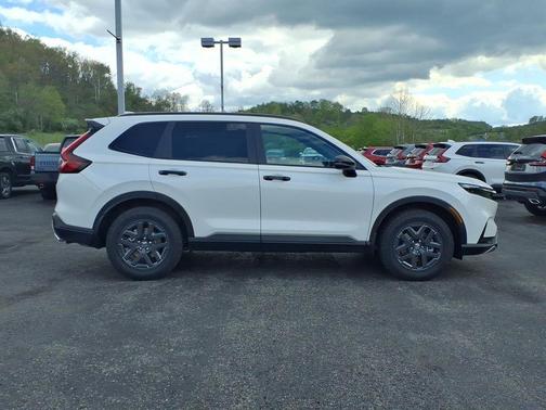 Platinum White Pearl 2026 Honda CR-V Hybrid TrailSport AWD