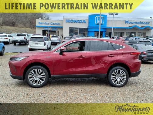 2021 Toyota Venza XLE