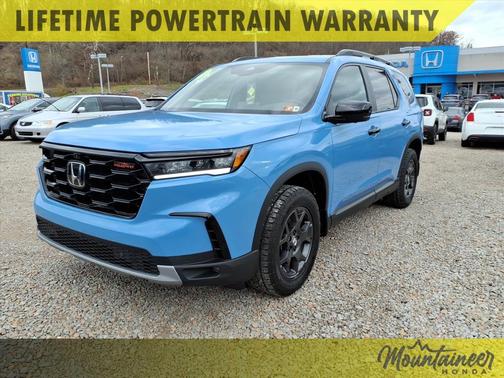 2023 Honda Pilot AWD TrailSport