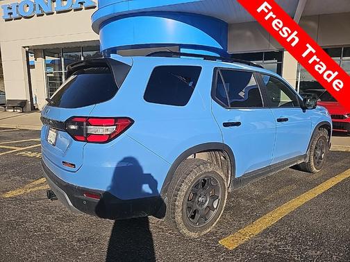 2023 Honda Pilot AWD TrailSport