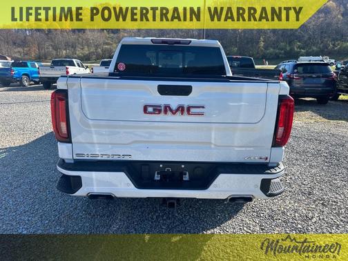 2022 GMC Sierra 1500 AT4