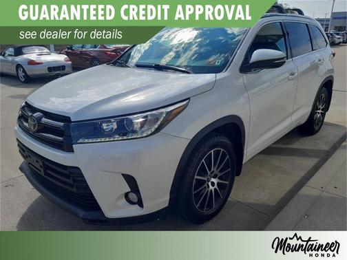2018 Toyota Highlander SE