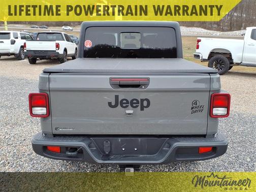 2021 Jeep Gladiator Willys 4x4