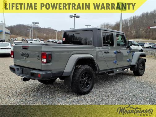 2021 Jeep Gladiator Willys 4x4