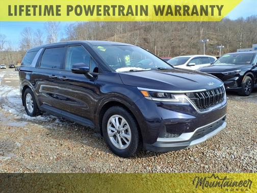 2024 Kia Carnival LX