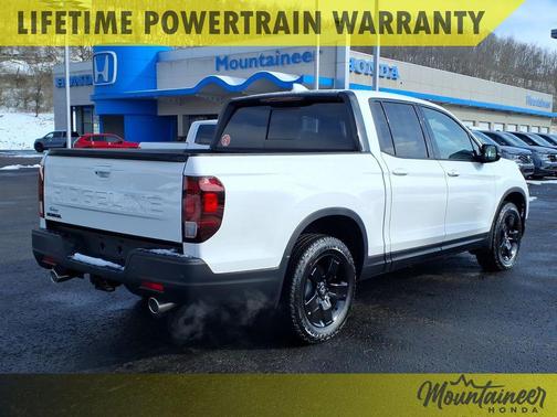 Platinum White Pearl 2026 Honda Ridgeline Black