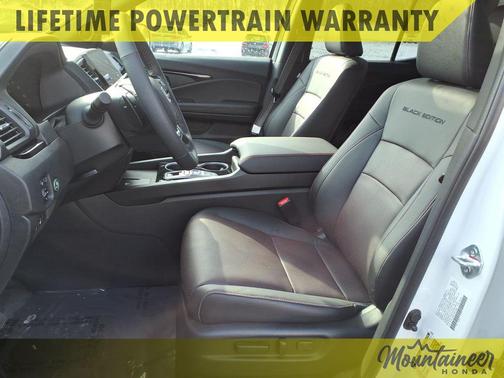 Platinum White Pearl 2026 Honda Ridgeline Black