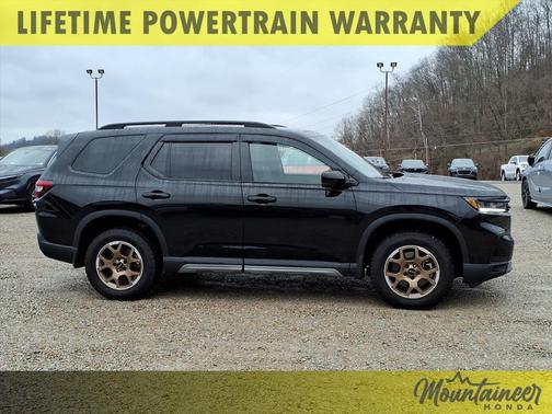 2024 Honda Pilot TrailSport