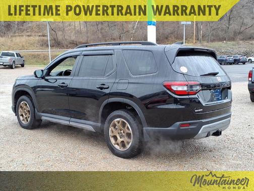 2024 Honda Pilot TrailSport