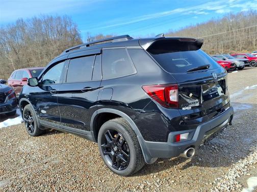 2024 Honda Passport AWD Black