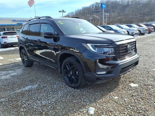 2024 Honda Passport AWD Black