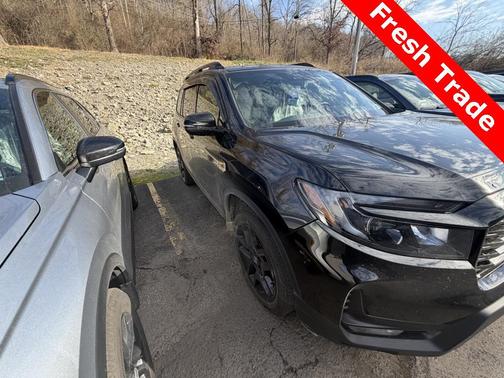 2024 Honda Passport AWD Black