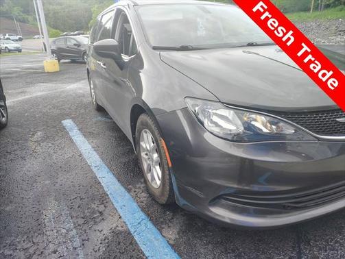 2017 Chrysler Pacifica LX