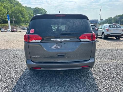 2017 Chrysler Pacifica LX