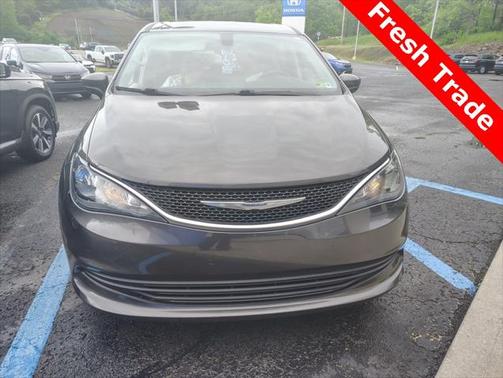 2017 Chrysler Pacifica LX
