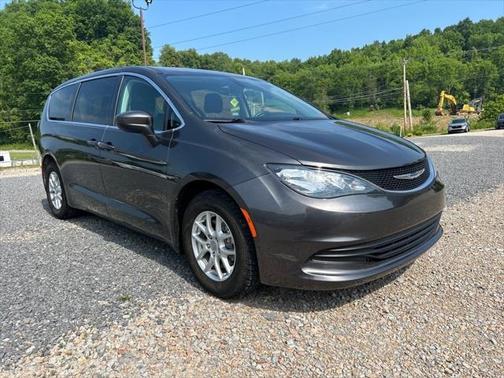 2017 Chrysler Pacifica LX