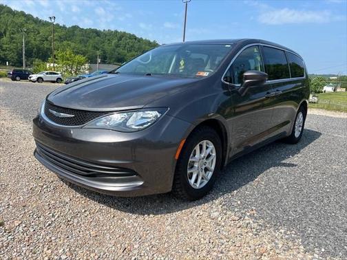 2017 Chrysler Pacifica LX