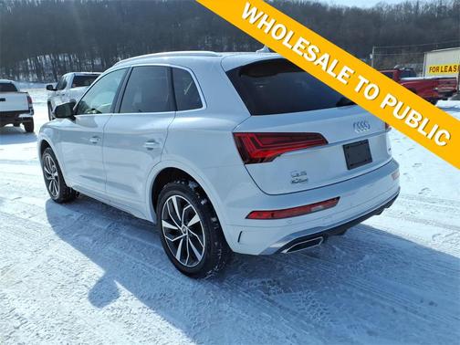 2023 Audi Q5 45 S line Premium Plus