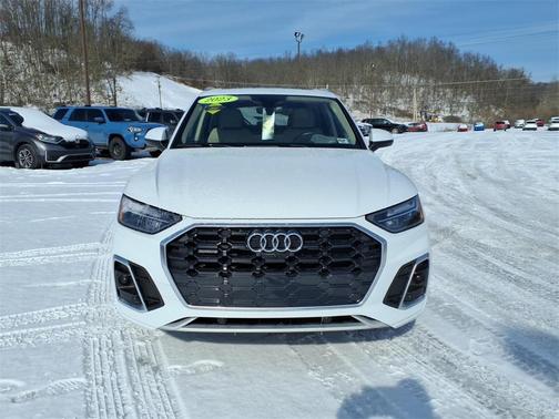 2023 Audi Q5 45 S line Premium Plus