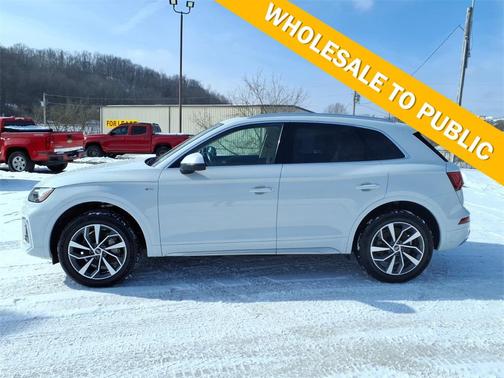 2023 Audi Q5 45 S line Premium Plus