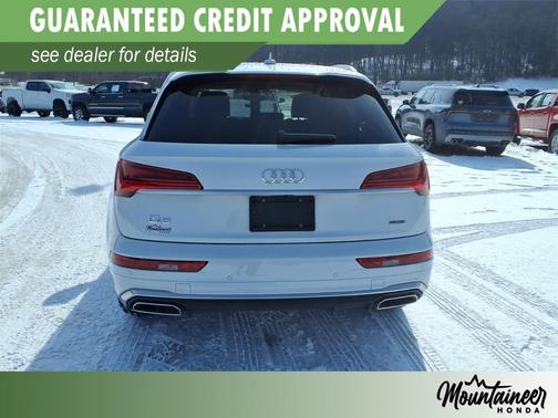 2023 Audi Q5 45 S line Premium Plus