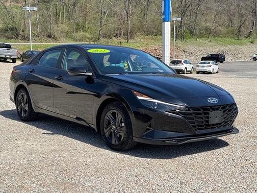 2022 Hyundai ELANTRA HEV Blue
