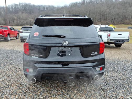 2023 Honda Passport AWD Elite