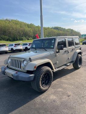 Gobi Clearcoat 2017 Jeep Wrangler Unlimited Sahara