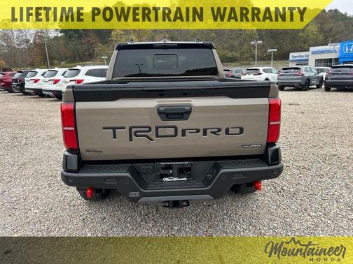 2025 Toyota Tacoma Hybrid Trailhunter